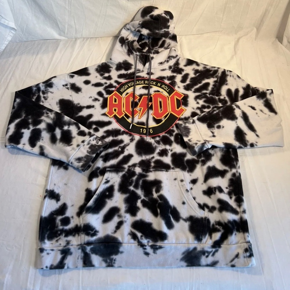AC/DC Graphic Sweatshirt Men’s Large Tie Dye Hoodie